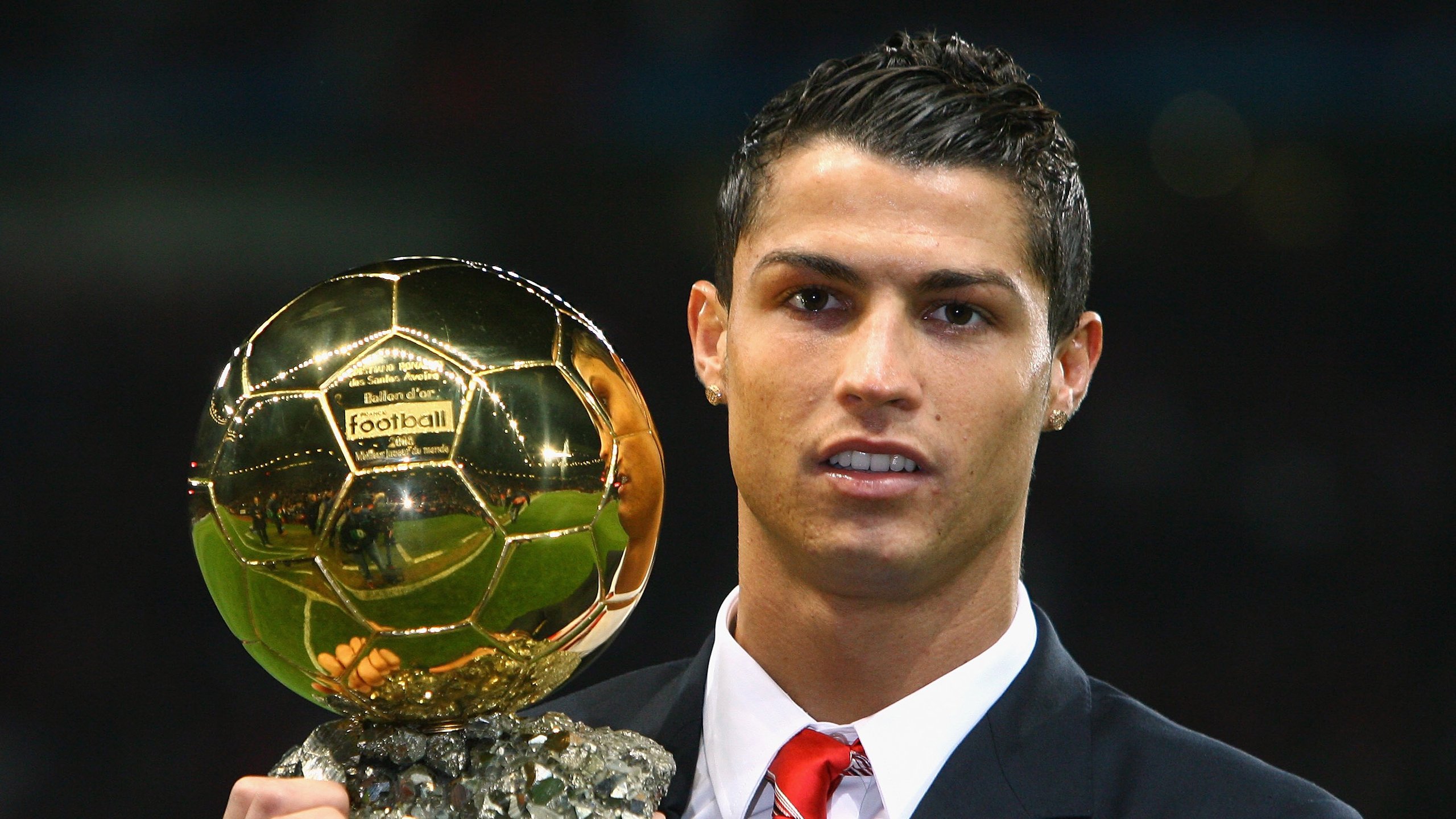 德甲“火力全开”，精彩瞬间让人目不转睛，德甲扩军至20支